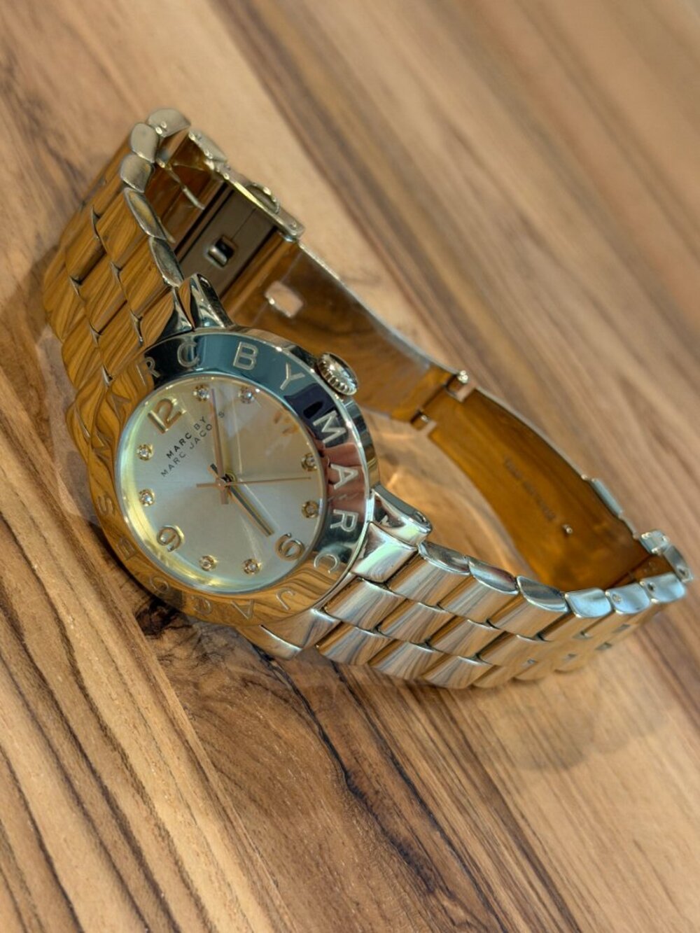 Marc Jacobs Amy White Dial Gold Steel Strap Watch - MBM3182 - Picture 5 of 7